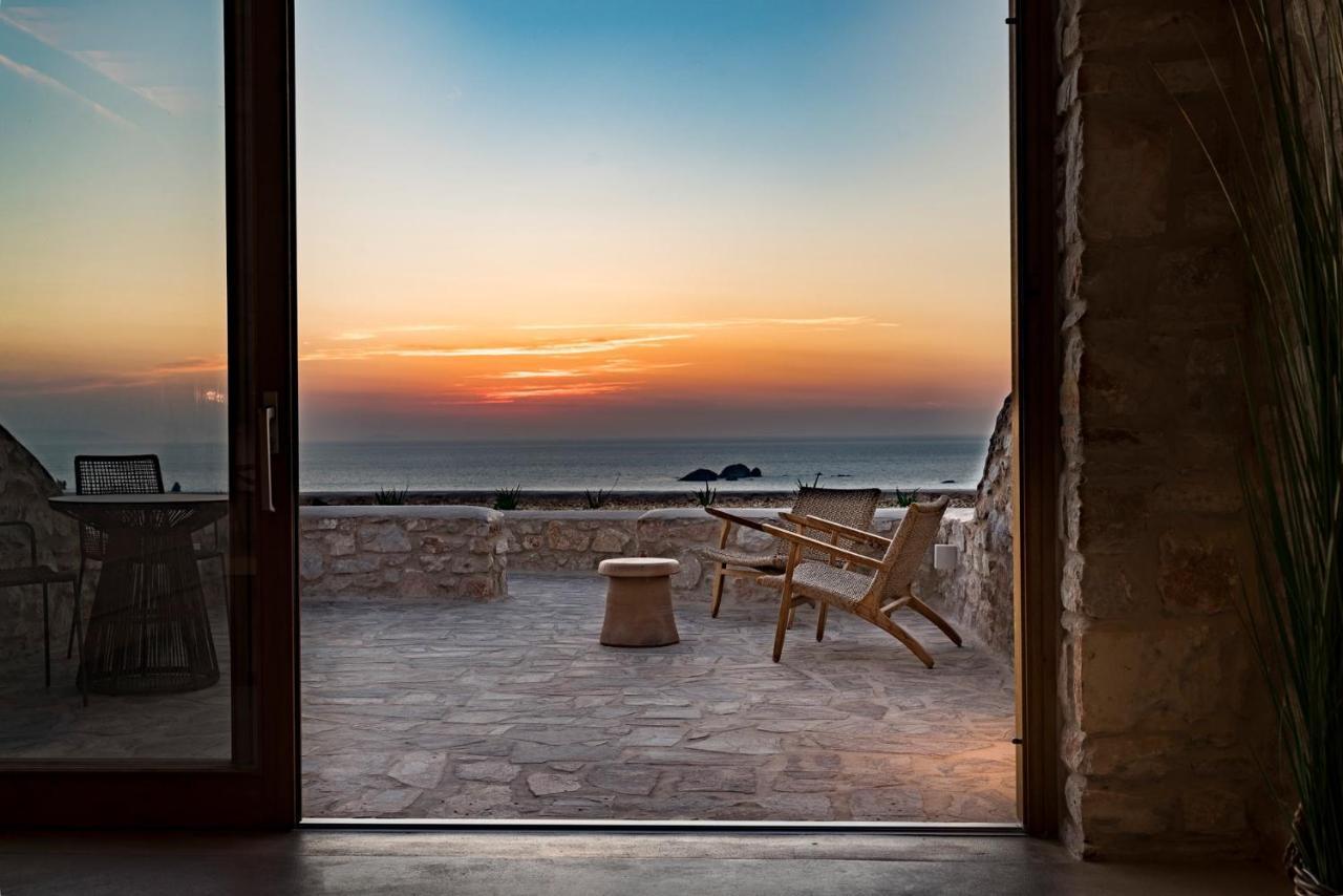 ホテル Mythic Paros , Adults Only Agia Irini  エクステリア 写真